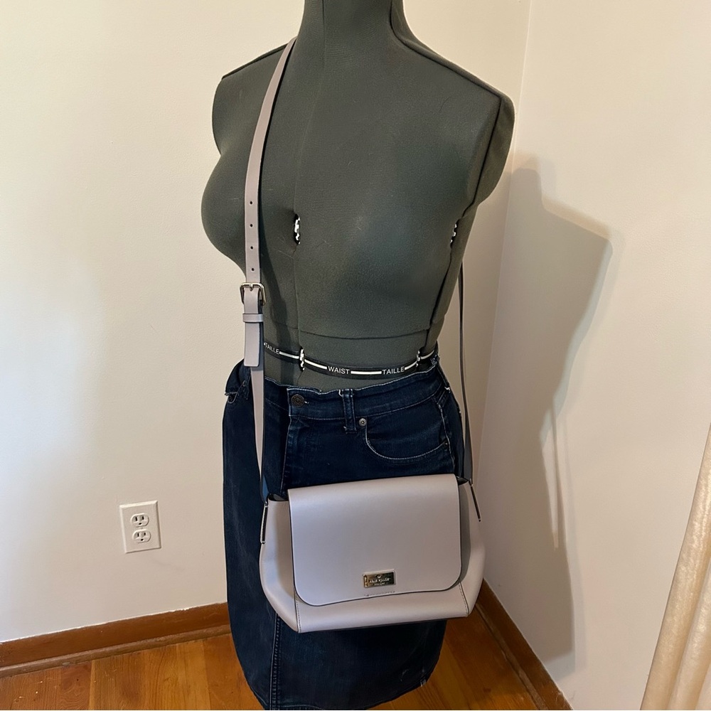 Kate Spade ♠️ grey crossbody bag